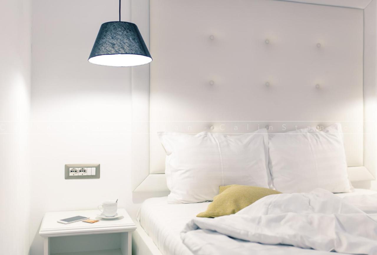 Dbh Bucharest Hotell Exteriör bild